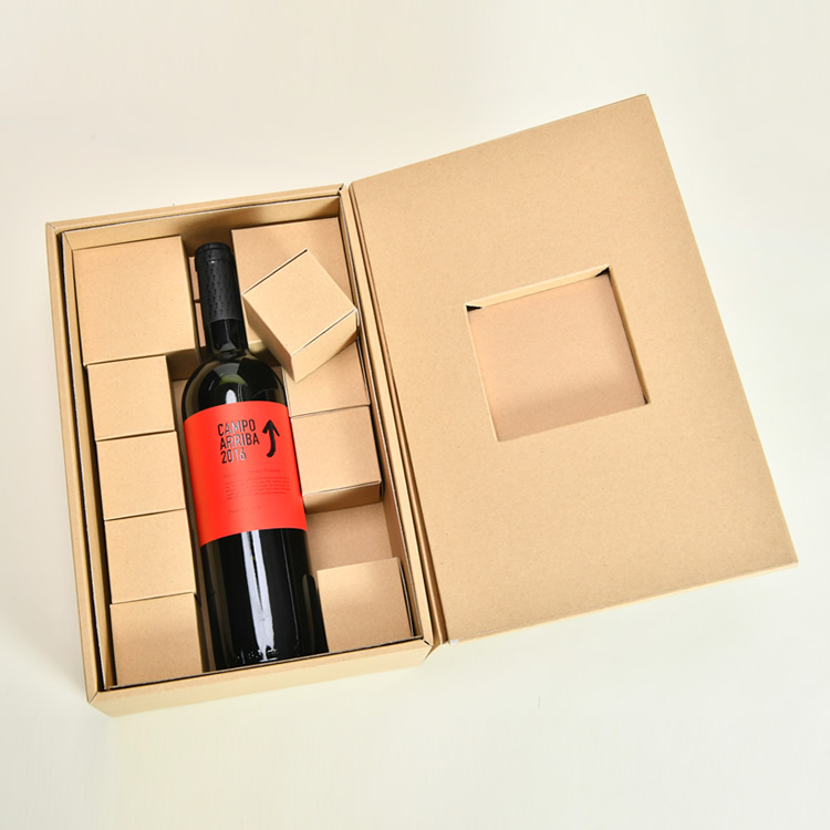 ワインの箱（中枠を箱で代用）